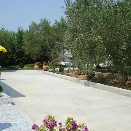 Venkovský dům In Olive Grove - *